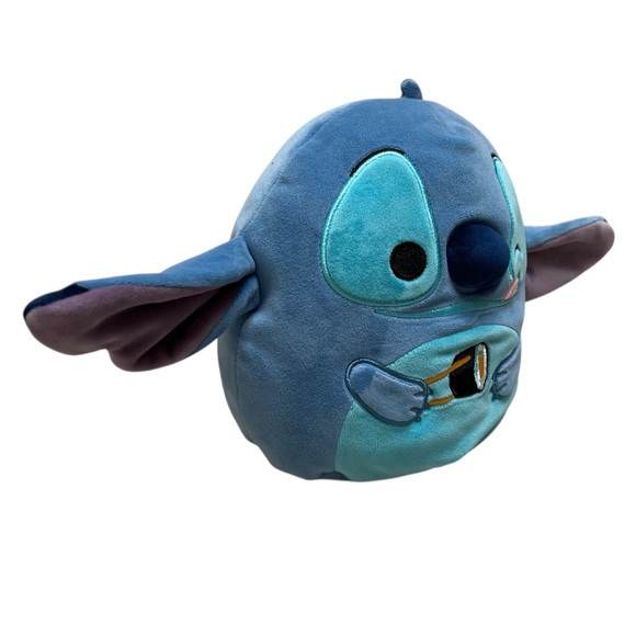 Squishamallows Lilo & Stitch Eating Sushi - Picture 2 of 9